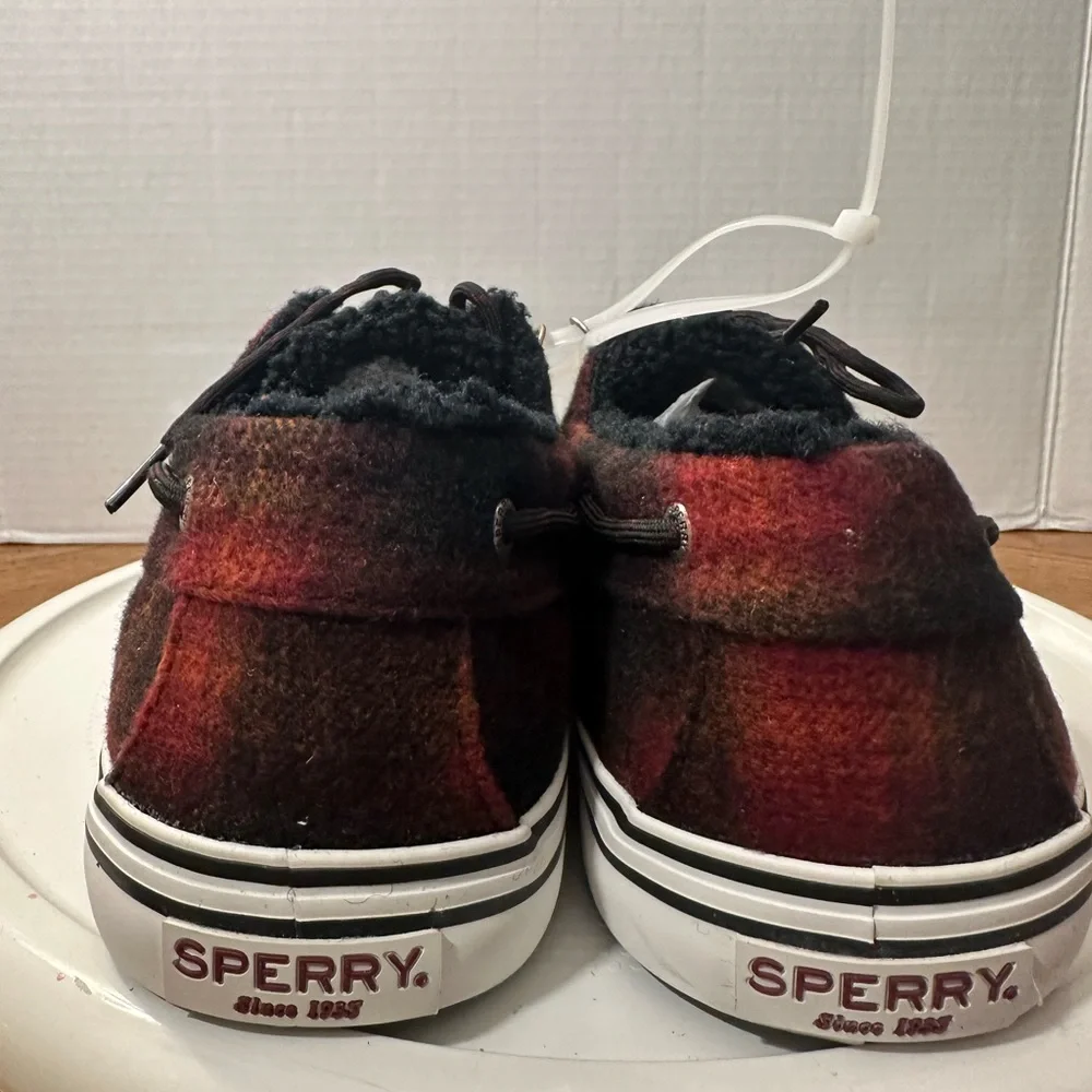 Sperry brand new
